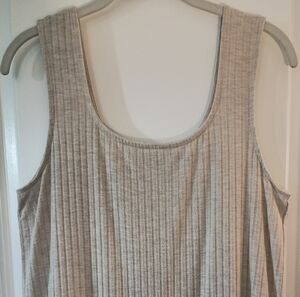 Lands' End Ladies XL Ribbed Tank Top Light Cream Color